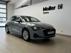 Pilgrå pärleffekt Begagnad 2024 Audi A3 Proline | 299 000 kr (Lite dyr)