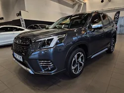 Grå Begagnad 2023 Subaru Forester SUV | 449 900 kr (Dyr)