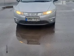 Silver Begagnad 2008 Honda Civic Sport Halvkombi | 38 000 kr (Marknadspris)