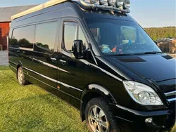 Svart Begagnad 2011 Mercedes Sprinter Van | 330 000 kr