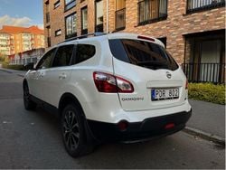 Vit Begagnad 2013 Nissan Qashqai +2 SUV | 74 900 kr (Marknadspris)
