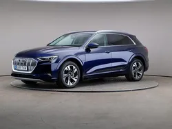 Blå (navarrablå (metallic)) Begagnad 2022 Audi e-tron Proline SUV | 349 000 kr (Bra pris)