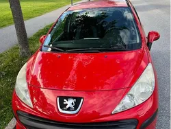 Röd Begagnad 2008 Peugeot 207 Halvkombi | 12 500 kr (Superpris)