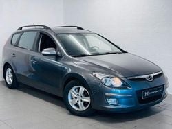 Grå Begagnad 2010 Hyundai i30 Kombi | 54 900 kr (Marknadspris)