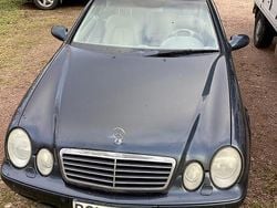 Begagnad 1999 Mercedes CLK320 Elegance Sportkupé | 29 000 kr
