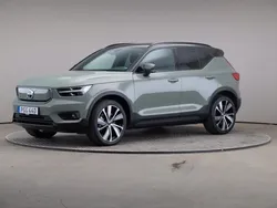 Grön Begagnad 2022 Volvo XC40 Pro SUV | 315 000 kr