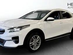 Vit (white) Begagnad 2022 Kia XCeed Advance SUV | 249 900 kr (Marknadspris)
