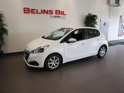 Vit Begagnad 2016 Peugeot 208 Active Halvkombi | 89 500 kr (Lite dyr)