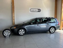 Grå Begagnad 2007 Volvo V70 Kinetic Kombi | 59 000 kr (Dyr)