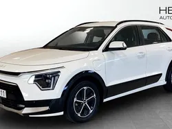 Vit (white) Begagnad 2022 Kia Niro SUV | 289 900 kr (Marknadspris)