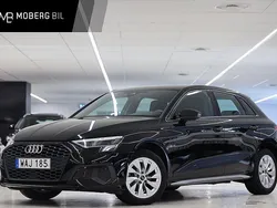 Svart Begagnad 2023 Audi A3 Sportback e-tron Comfort Sedan | 299 900 kr (Marknadspris)