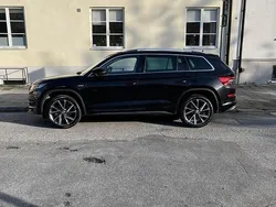 Svart Begagnad 2021 Skoda Kodiaq LAURIN & KLEMENT SUV | 389 000 kr (Marknadspris)