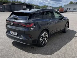 Grå Begagnad 2022 VW ID.4 GTX SUV | 395 000 kr (Bra pris)