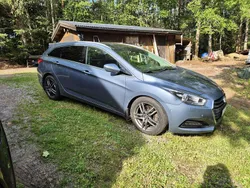 Blå Begagnad 2016 Hyundai i40 Kombi | 129 000 kr (Marknadspris)