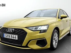 Pythongul metallic Begagnad 2023 Audi A3 Sportback e-tron Proline Sedan | 329 000 kr (Marknadspris)