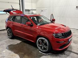 Röd Begagnad 2015 Jeep Grand Cherokee SRT SUV | 420 000 kr (Lite dyr)