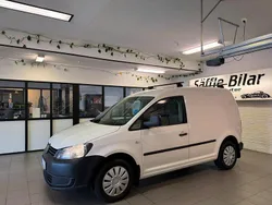 Vit Begagnad 2013 VW Caddy Minibuss | 69 900 kr (Marknadspris)