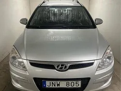 Silver Begagnad 2009 Hyundai i30 Kombi | 38 500 kr (Bra pris)