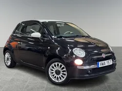 Svart Begagnad 2016 Fiat 500 Lounge Halvkombi | 74 900 kr (Marknadspris)