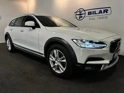 Vit Begagnad 2018 Volvo V90 CC Business Edition Kombi | 289 000 kr (Marknadspris)