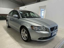 Silver Begagnad 2007 Volvo S40 Summum Sedan | 49 900 kr (Marknadspris)