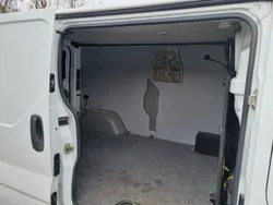 Vit Begagnad 2013 Opel Vivaro Van | 42 000 kr