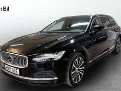 Svart Begagnad 2022 Volvo V90 Kombi | 329 900 kr (Marknadspris)