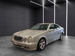 Ljusgrå Begagnad 2001 Mercedes CLK320 Elegance Sportkupé | 29 900 kr (Marknadspris)
