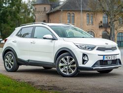 Vit Begagnad 2019 Kia Stonic Advance SUV | 172 000 kr (Marknadspris)