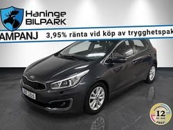 Grå Begagnad 2015 Kia Ceed Halvkombi | 89 900 kr (Marknadspris)