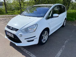 Vit Begagnad 2014 Ford S-MAX Business Edition Minibuss | 84 900 kr (Bra pris)