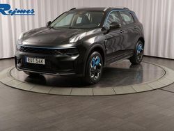 Svart (sparkling black metallic) Begagnad 2021 Lynk & Co 01 SUV | 234 800 kr