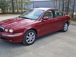 Röd Begagnad 2003 Jaguar X-type Sedan | 18 000 kr