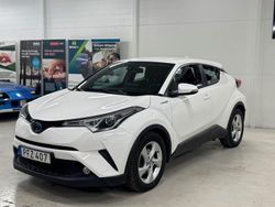 Vit Begagnad 2017 Toyota C-HR+ Active SUV | 179 900 kr