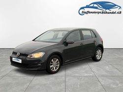 Mörkgrå Begagnad 2013 VW Golf VII Trendline Halvkombi | 109 000 kr (Marknadspris)