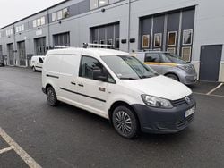 Vit Begagnad 2011 VW Caddy Maxi Minibuss | 45 000 kr (Superpris)