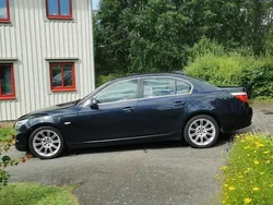 Blå Begagnad 2010 BMW 520 Sedan | 76 000 kr (Superpris)