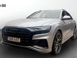 Florettsilver metallic (s Begagnad 2021 Audi Q8 S-Line SUV | 649 000 kr (Marknadspris)