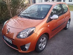 Orange Begagnad 2008 Renault Twingo Halvkombi | 35 000 kr (Lite dyr)