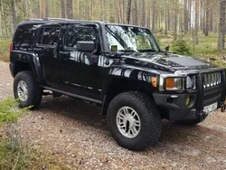 Svart Begagnad 2006 Hummer H3 SUV | 110 000 kr