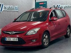 Röd Begagnad 2011 Hyundai i30 Kombi | 34 900 kr (Marknadspris)