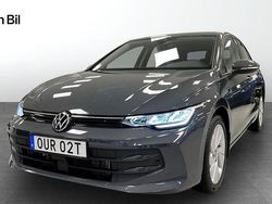 Dolphin grey metallic Begagnad 2025 VW Golf VIII Kombi | 299 900 kr (Marknadspris)