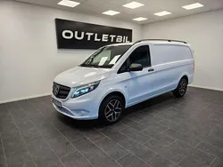 Vit Begagnad 2022 Mercedes Vito Minibuss | 359 000 kr (Superpris)