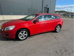 Röd Begagnad 2011 Volvo V60 Kombi | 40 000 kr