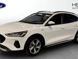 Vit (white) Begagnad 2024 Ford Focus Active Halvkombi | 219 900 kr (Bra pris)
