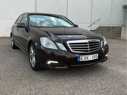 Brun Begagnad 2010 Mercedes E220 Avantgarde Sedan | 105 000 kr (Bra pris)