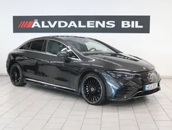 Grå Begagnad 2022 Mercedes EQE350 AMG line Sedan | 599 000 kr