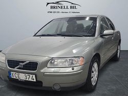 Ljusgrön (grön) Begagnad 2006 Volvo S60 Sedan | 30 000 kr