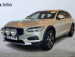 Vit Begagnad 2021 Volvo V90 CC Kombi | 369 900 kr