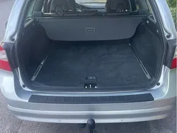 Grå Begagnad 2011 Volvo V70 Momentum Kombi | 55 000 kr (Marknadspris)